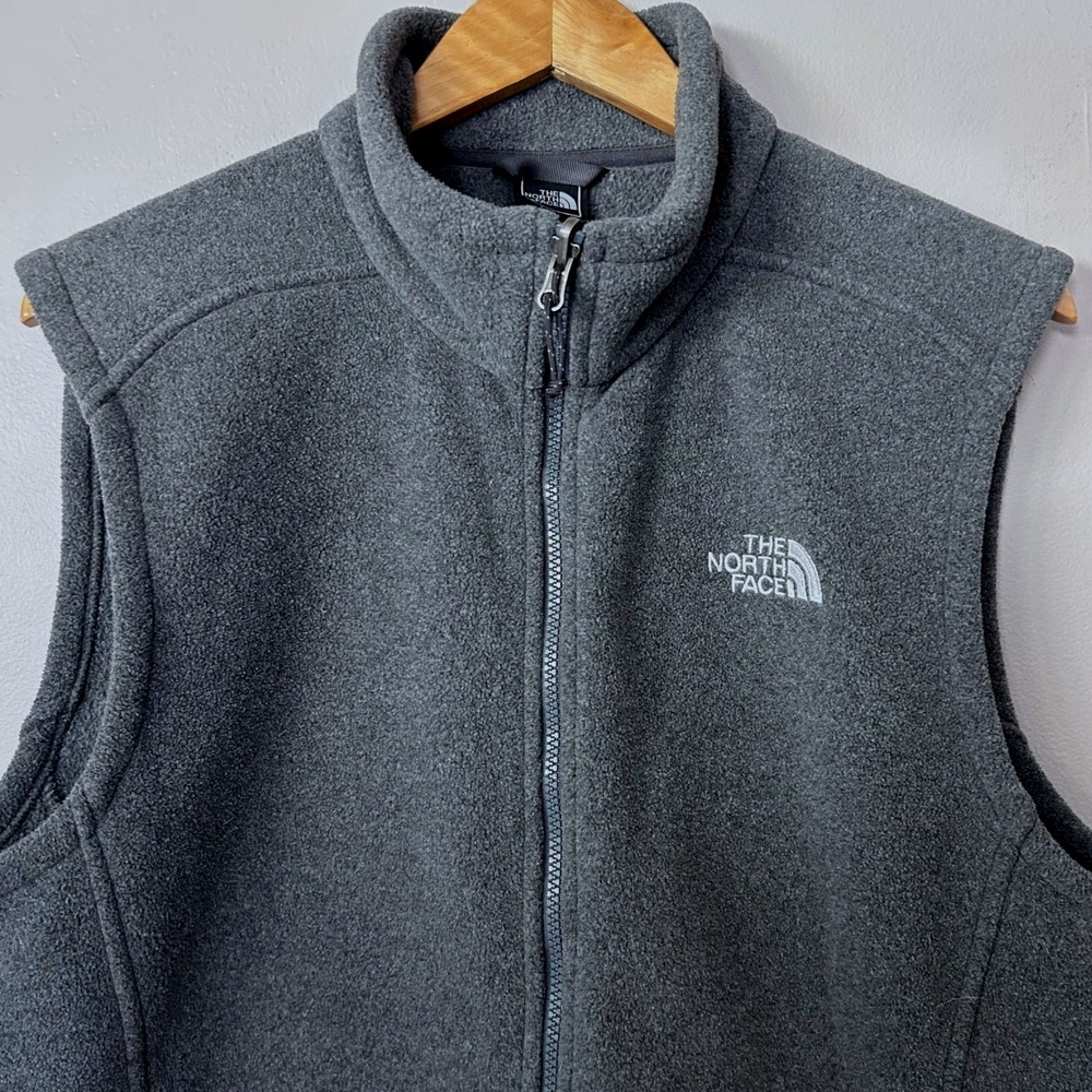 The North Face Fleece Vest Mens Large Gray Full Zip Outdoor Hiking Layering